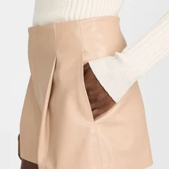 Alice + Olivia Steffie Vegan Leather Paperbag Shorts -Deals Glitz Muse Store alice4649210943 1659725682775 2 0. UX357 QL90