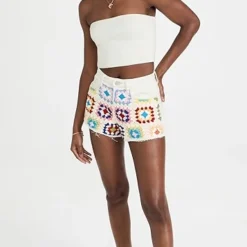 BLANKNYC Love Is Love Shorts -Deals Glitz Muse Store blank41063129bc 1651010297607 2 0. UX357 QL90