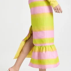 Brandon Maxwell Ruffle Peplum Hem Pencil Skirt -Deals Glitz Muse Store bmaxw301561ecca 1669927060416 2 0. UX357 QL90