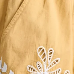 Chufy Henry Embroidered Shorts -Deals Glitz Muse Store chufy300781f7a1 1678296425531 2 0. UX357 QL90