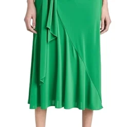 Cinq A Sept Cinq à Sept Sheila Skirt -Deals Glitz Muse Store cinqa3139215187 1680898586675 2 0. UX357 QL90