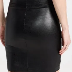Commando Faux Leather Miniskort -Deals Glitz Muse Store comma405411071b 1680793416625 2 0. UX357 QL90