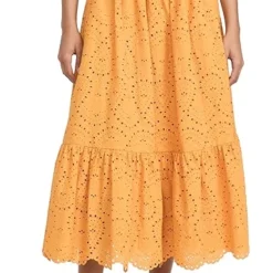 Charina Sarte Las Dalias Skirt -Deals Glitz Muse Store csart3007514fc8 1677183160121 2 0. UX357 QL90