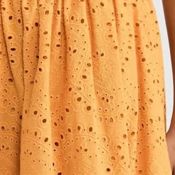 Charina Sarte Las Dalias Skirt -Deals Glitz Muse Store csart3007514fc8 1677183160393 2 0. UX357 QL90