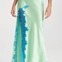 DANNIJO High Slit Applique Lacy Skirt -Deals Glitz Muse Store danij4121910167 1680298810783 2 0. UX357 QL90