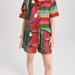 FARM Rio Wonderful Toucans Uni Shorts 12 FARM Rio Wonderful Toucans Uni Shorts -Deals Glitz Muse Store farmr306401f5cb 1675354473999 2 0. UX357 QL90