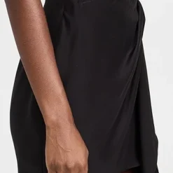 GAUGE81 Anjo Skirt -Deals Glitz Muse Store gauge301041cd2d 1663368747135 2 0. UX357 QL90