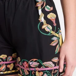 La Double J Pull-Up Shorts -Deals Glitz Muse Store ladou306541071b 1681763251623 2 0. UX357 QL90