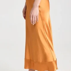 Lee Mathews Stella Skirt -Deals Glitz Muse Store leema3023114fc8 1680297748404 2 0. UX357 QL90