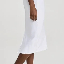 LE JEAN Colette Skirt 11 LE JEAN Colette Skirt -Deals Glitz Muse Store lejen300701c925 1677598374284 2 0. UX357 QL90