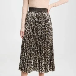 Le Superbe Purrrfect Leopard Sequin Pleated Skirt -Deals Glitz Muse Store lesup30274165fe 1669846821280 2 0. UX357 QL90
