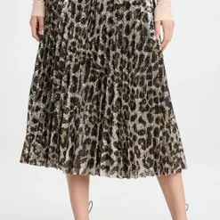 Le Superbe Purrrfect Leopard Sequin Pleated Skirt -Deals Glitz Muse Store lesup30274165fe 1669846821514 2 0. UX357 QL90