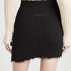 MM6 Maison Margiela Mini Skirt -Deals Glitz Muse Store mmsix303891cd2d 1680821861312 2 0. UX357 QL90
