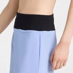 On Running Shorts -Deals Glitz Muse Store onrun303621ef35 1675271968272 2 0. UX357 QL90