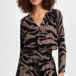 RAILS Jasmine Dress -Deals Glitz Muse Store rails316181ea8a 1666903688271 2 0. UX357 QL90