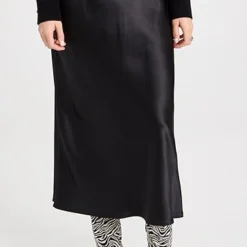 Reformation Layla Silk Skirt -Deals Glitz Muse Store refor407351071b 1670886522636 2 0. UX357 QL90