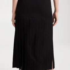 Tory Burch Wool Twill Fringe Skirt -Deals Glitz Muse Store toryb497251cd2d 1666196514398 2 0. UX357 QL90