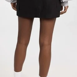WARDROBE.NYC Cargo Miniskirt 11 WARDROBE.NYC Cargo Miniskirt -Deals Glitz Muse Store wardr300371cd2d 1672254291204 2 0. UX357 QL90