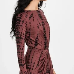 Young Fabulous & Broke Yarro Dress 11 Young Fabulous & Broke Yarro Dress -Deals Glitz Muse Store yfbaa410861ee4f 1667934591613 2 0. UX357 QL90